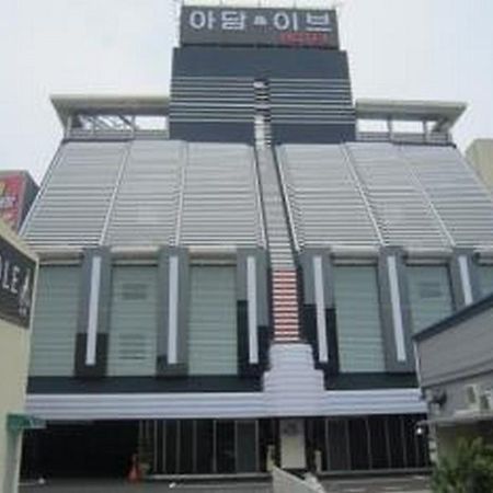 Adam & Eve Hotell Mokpo Eksteriør bilde